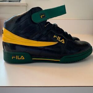 Boys Retro Fila Mid Leather Mid High Top Casual Athletic Shoes Youth Size 7